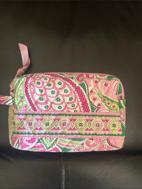 Vera Bradley Handbags - Vera Bradley Pink and Green Paisley Quilted Cosmetic Pouch